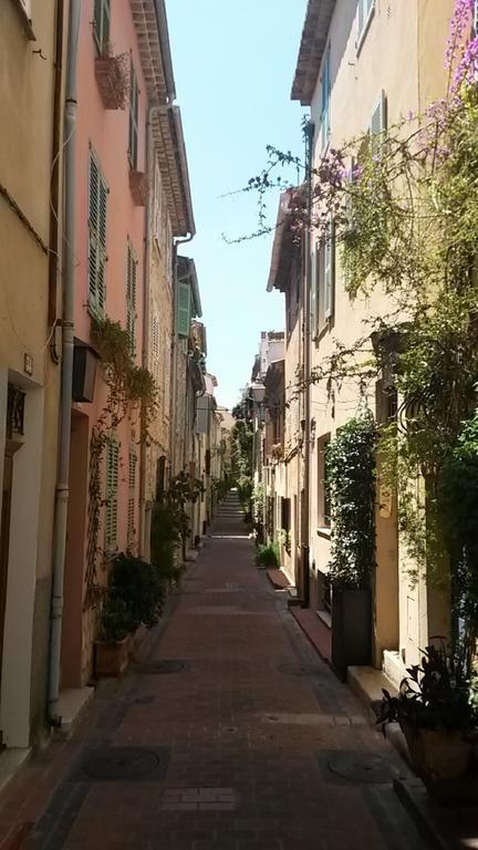 Safranier Townhouse Daire Antibes Oda fotoğraf