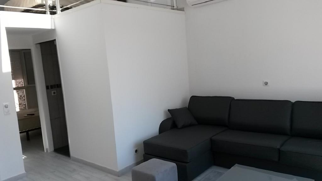 Safranier Townhouse Daire Antibes Oda fotoğraf
