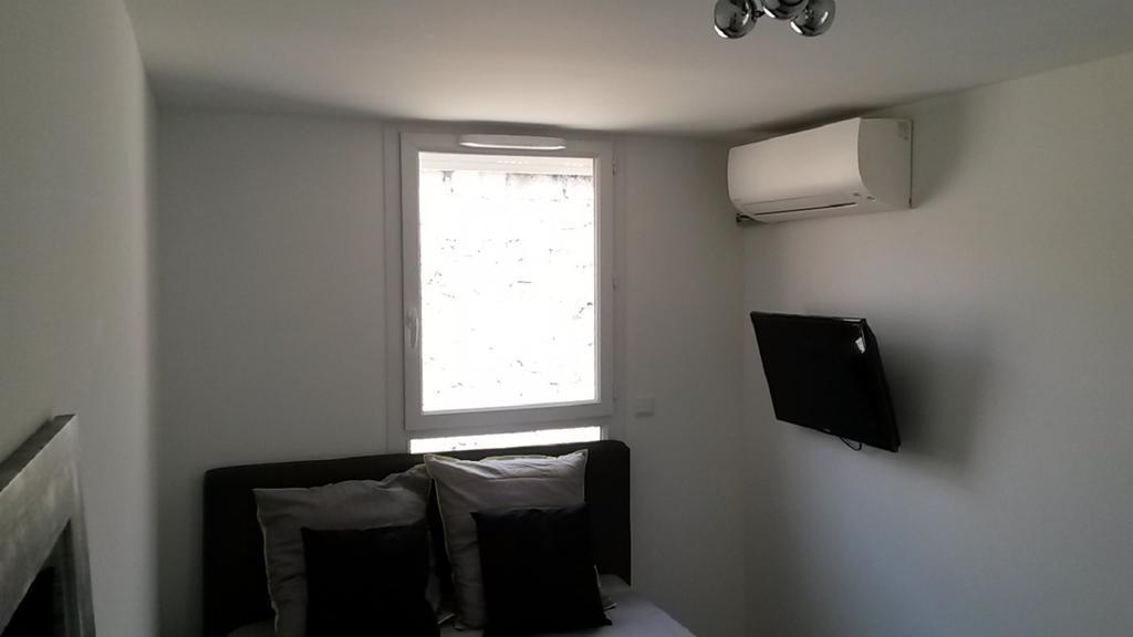 Safranier Townhouse Daire Antibes Oda fotoğraf