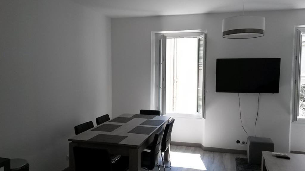 Safranier Townhouse Daire Antibes Oda fotoğraf