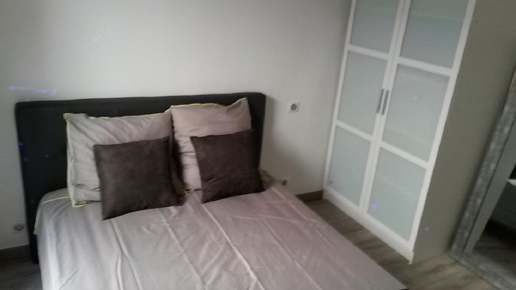 Safranier Townhouse Daire Antibes Oda fotoğraf